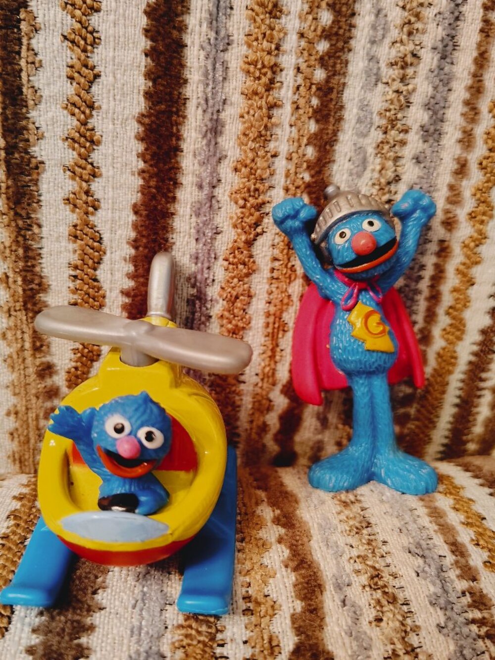 Sesame Street Grover Lot Of 2 Toys Action Figures Super Grover Helicopter - Picture 1 of 10